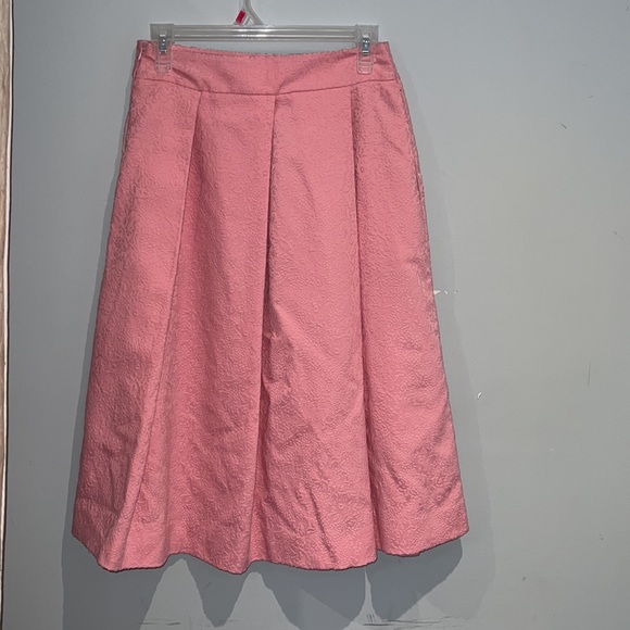 IMNYC pink skirt with floral pattern. US 8. - Picture 3 of 6